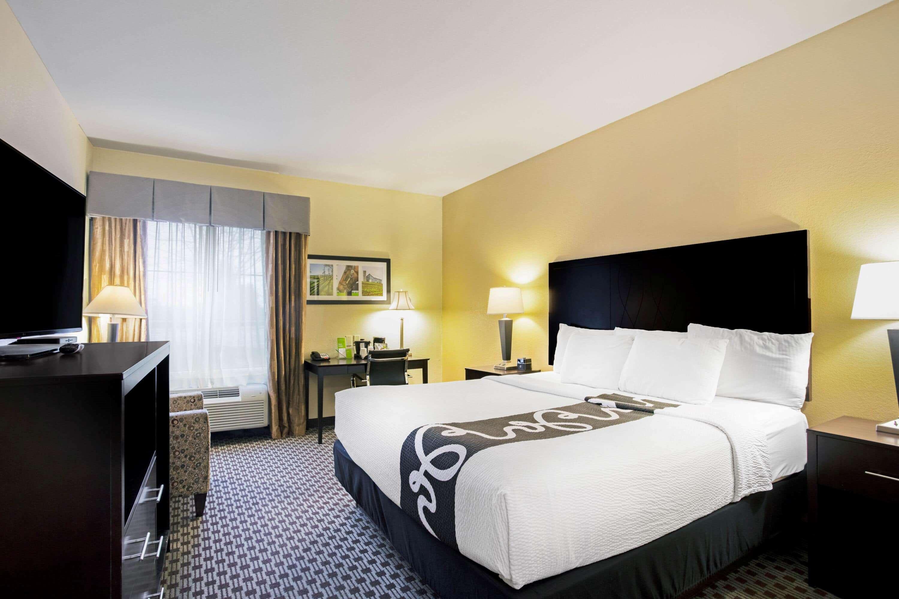 La Quinta By Wyndham Lexington South / Hamburg Hotel Eksteriør billede