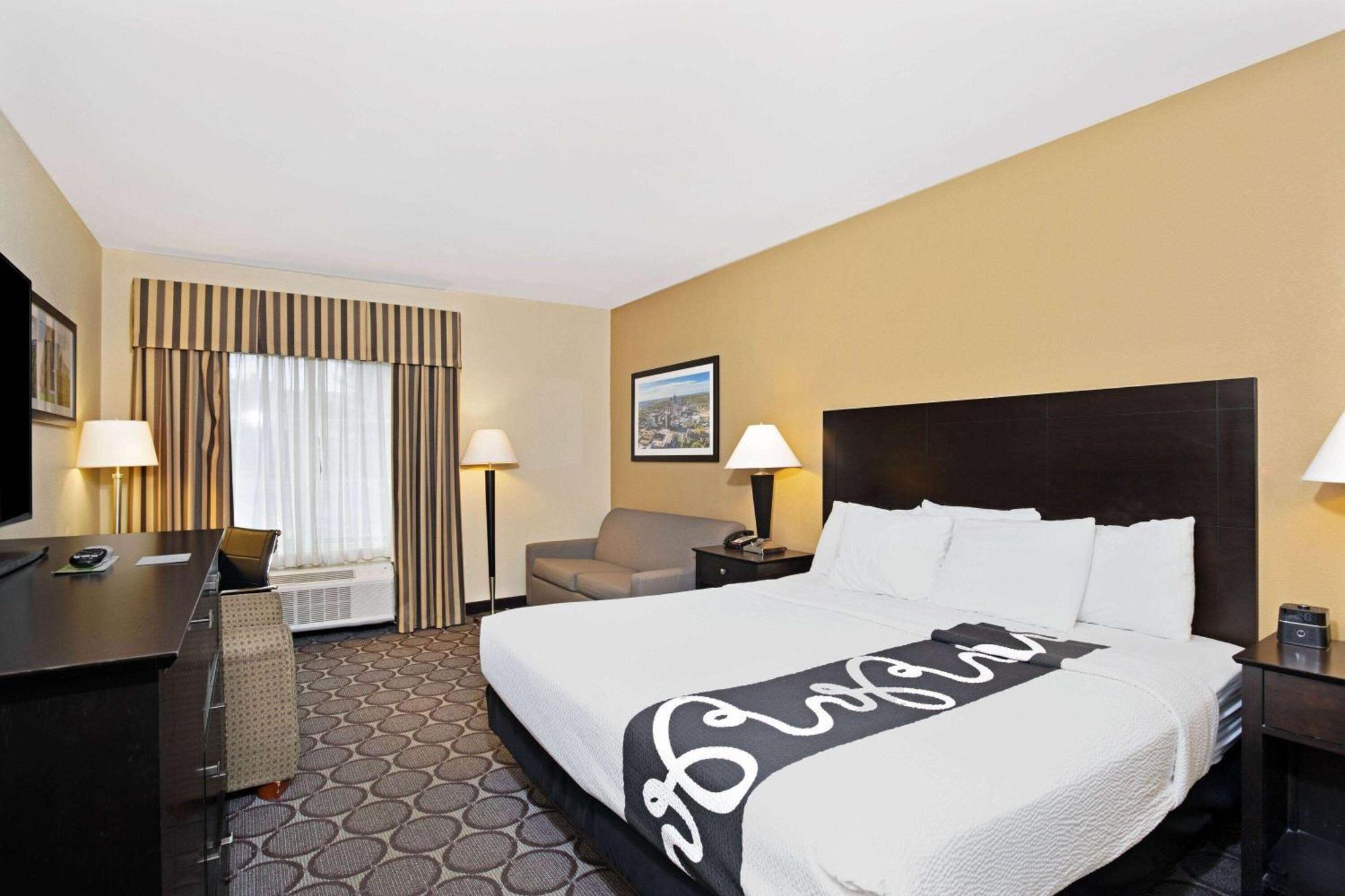 La Quinta By Wyndham Lexington South / Hamburg Hotel Eksteriør billede