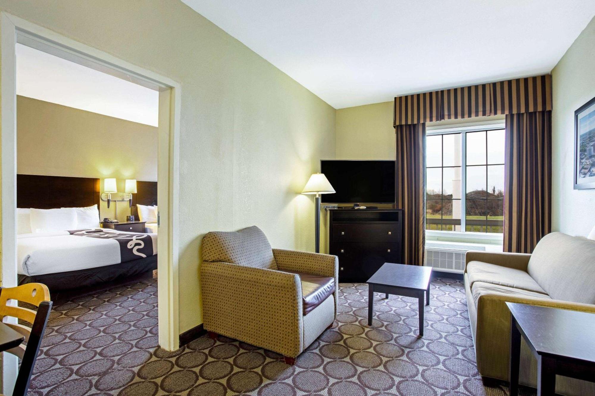 La Quinta By Wyndham Lexington South / Hamburg Hotel Eksteriør billede